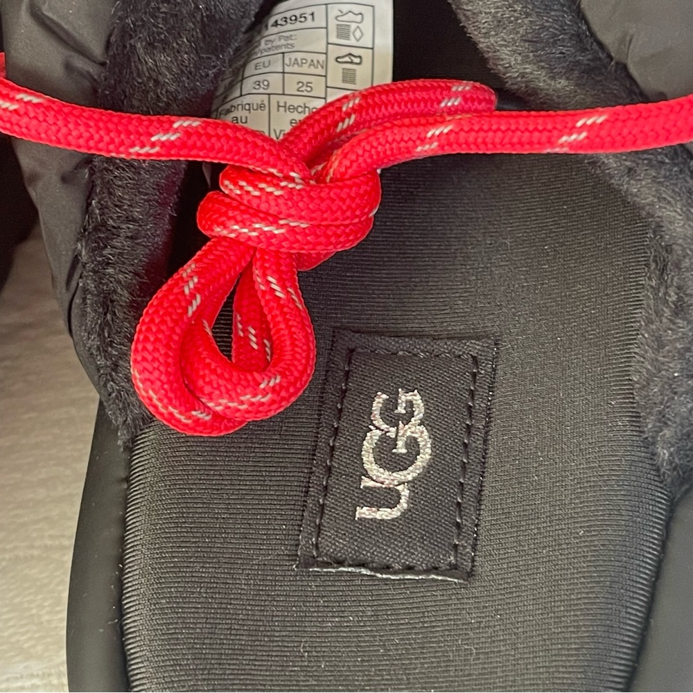 UGG Spaceslider Tech Slide Black Slippers - Picture 4 of 12